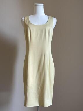 Escada 100% Silk Butter Yellow Sleeveless Sheath Dress Size 38